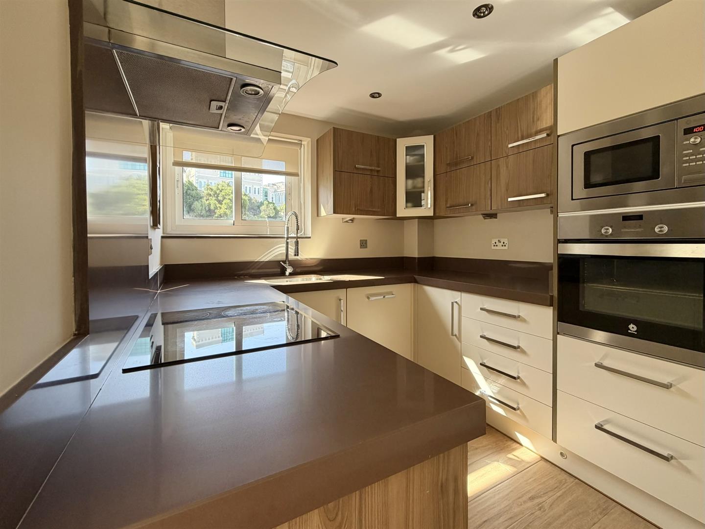 Image of Apartment - 3 Bedrooms - 2 Bathrooms for Sale in South District-Gibraltar, Image 3